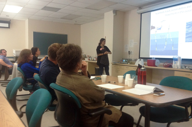 Postdoc Jessica Bean discusses ocean circulation with teachers at the Understanding Global Change summer institute